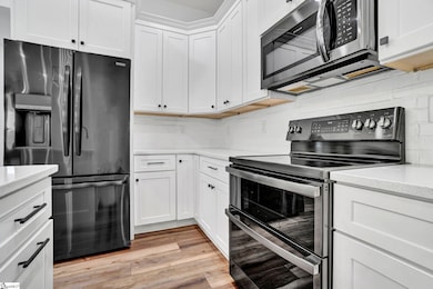 198 Barnett Rd, Campobello, SC 29322 - photo 5