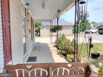 47 Conner Ave, Chambersburg, PA 17201 - photo 4