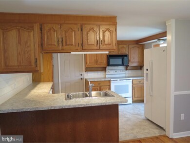 215 Blimline Rd, Mohnton, PA 19540 - photo 4