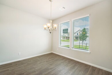 5174 Arbor Cove Ct, Alvin, TX 77511 - photo 5