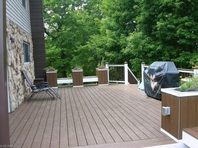 Composite Decking With Seating