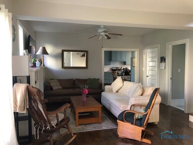 Another shot from the front door into the living r
