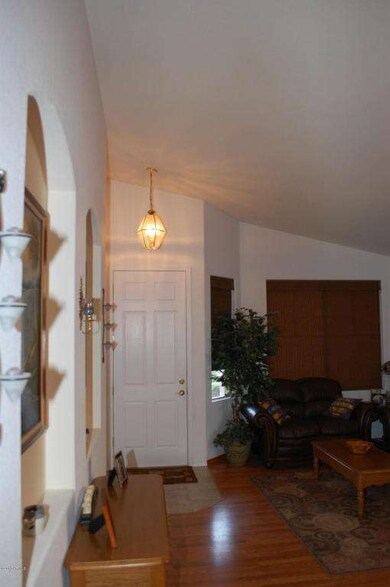 1633 E Robinson Way, Chandler, AZ 85225 - photo 2