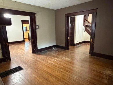 817 Mechanic St, Emporia, KS 66801 - photo 5