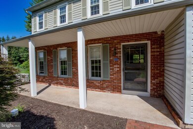 30 Houk Rd, Doylestown, PA 18901 - photo 2