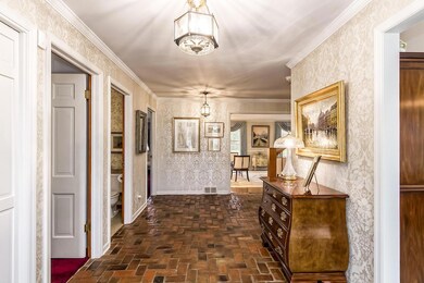 Front Hall Entry
