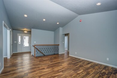 51569 Duncan Dr, South Bend, IN 46628 - photo 7