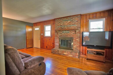 558 Seminole Dr, Madison Heights, VA 24572 - photo 4