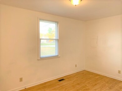 100 Hunt St, Manchester, TN 37355 - photo 6