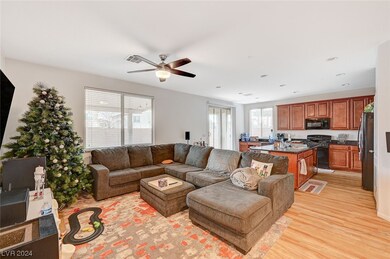 6370 Point Isabel Way, Las Vegas, NV 89122 - photo 6