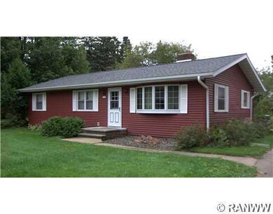 1006 Lee St, Rice Lake, WI 54868 - photo 2