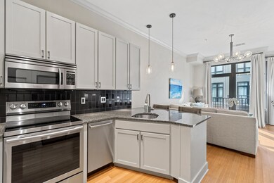 129 Walnut street 118-11