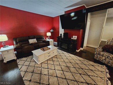 735 S 7th St, Coshocton, OH 43812 - photo 3