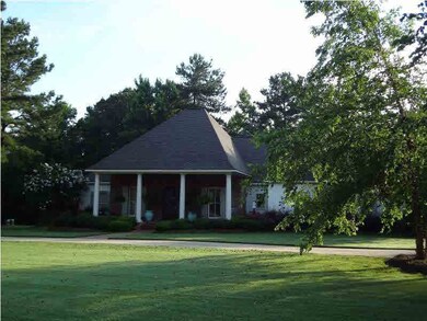 118 Livingston Dr, Madison, MS 39110 - photo 2