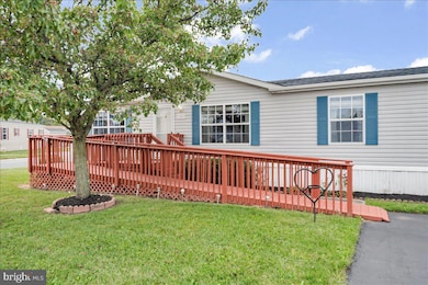 2004 Tami Dr unit 625, Bear, DE 19701 - photo 2