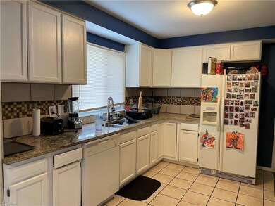 granite counter top, lots of cabinet space.