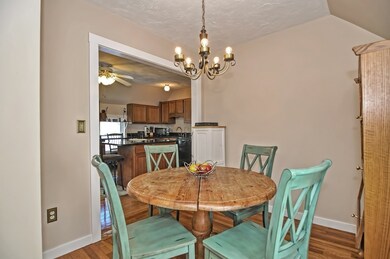 29 Daniels St, Millis, MA 02054 - photo 6