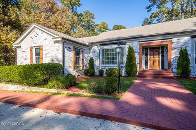 6251 Forsyth--6
