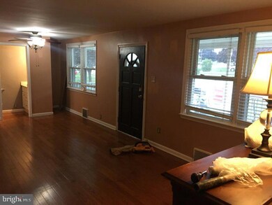 21 Strathaven Dr, Broomall, PA 19008 - photo 3