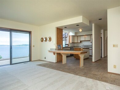 8011 Talbot Rd, Edmonds, WA 98026 - photo 4