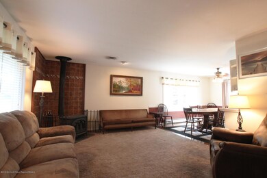 24 Devon Ln, Clark, NJ 07066 - photo 6