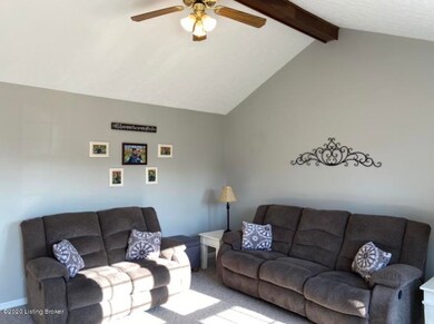 9109 Fairridge Dr, Louisville, KY 40229 - photo 5