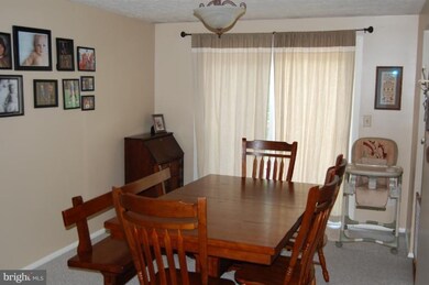 2004 Dewey Dr, Stafford, VA 22554 - photo 7