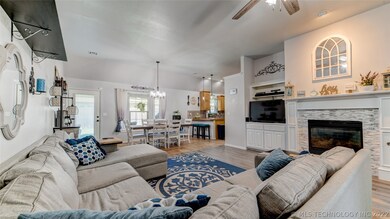 Open living room, dining room to kitchen