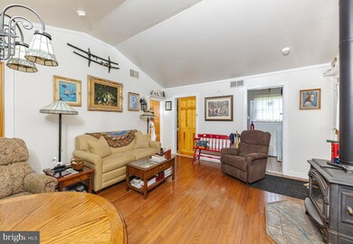 302 Pacific Ave, Woodbury, NJ 08096 - photo 5