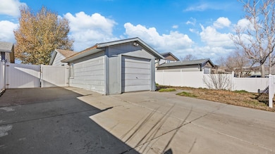 577 1/2 Plainview Ct, Grand Junction, CO 81504 - photo 2