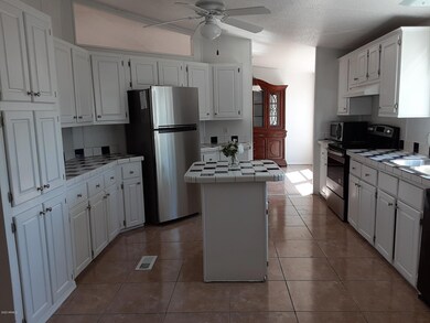 27 E Inglewood St, Mesa, AZ 85201 - photo 2