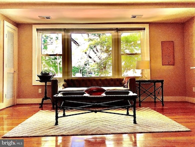 4840 Macarthur Blvd NW unit 501, Washington, DC 20007 - photo 4