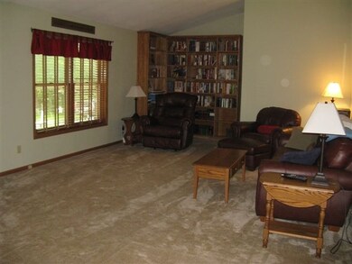 467 Meander Wood Rd, Oregon, WI 53575 - photo 5