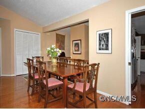 Space for Formal Dining