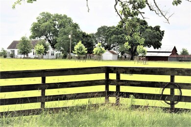 33939 Baethe Rd, Waller, TX 77484 - photo 3