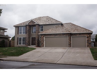 2653 SW Phyllis Dr, Gresham, OR 97080 - photo 2