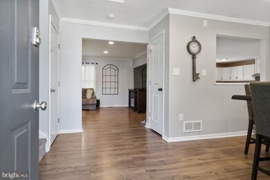 284 Chestnut Dr, Elkton, MD 21921 - photo 2