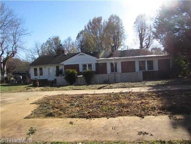 816 Dixon Ave, Asheboro, NC 27203 - photo 2