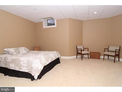 352 Marple Rd, Broomall, PA 19008 - photo 5