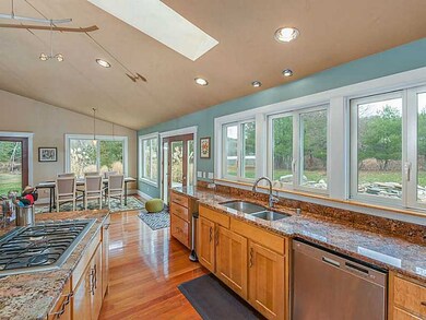10 Wrentham Rd, Cumberland, RI 02864 - photo 7