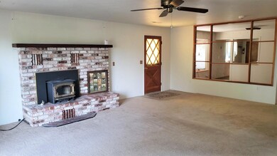 4226 Midway Ave, Grants Pass, OR 97527 - photo 5