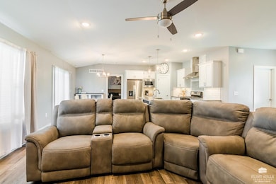 9141 Tom Ct, Manhattan, KS 66502 - photo 6