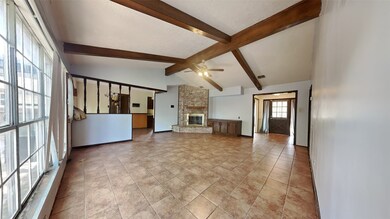 5715 Arncliffe Dr, Houston, TX 77088 - photo 2