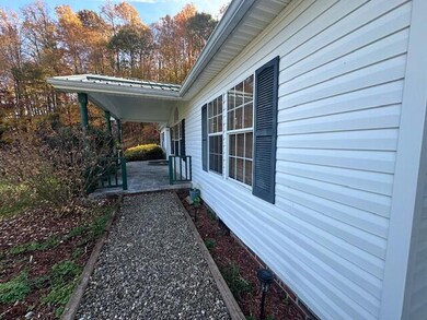 307 Ann Dr unit 307, Summersville, WV 26651 - photo 2