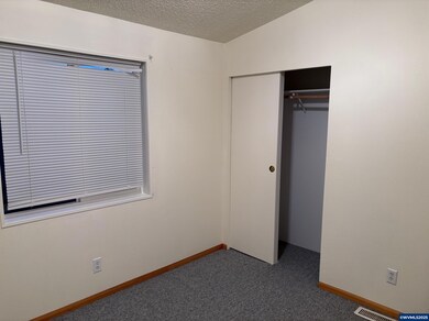 3346 Sunnyview Rd NE, Salem, OR 97301 - photo 7