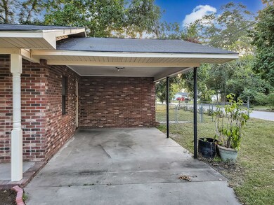 101 S River St, Claxton, GA 30417 - photo 4