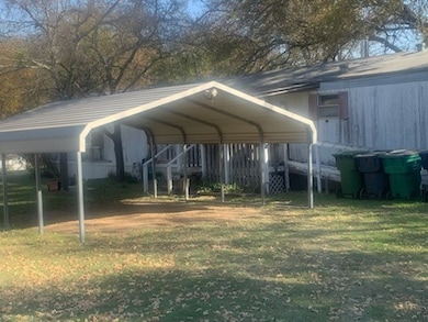 107 Loren Ryan Dr, Aurora, TX 76078 - photo 2