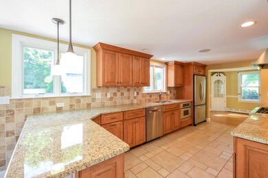 10 Lantern Ln, Falmouth, MA 02540 - photo 7