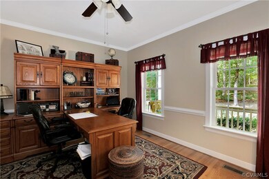 office with ceiling fan