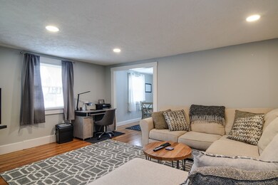 10 Brigham Ct, Natick, MA 01760 - photo 5
